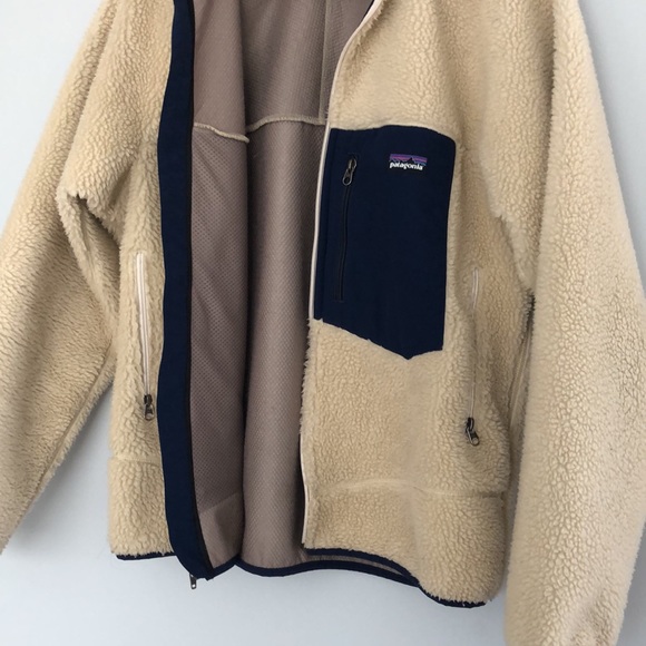 SOLD - Patagonia Men’s Classic Retro-X Fleece Jacket - Picture 7 of 9